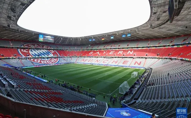 星空·综合体育华扬联众揭秘2021年世界最佳12名足球运动员：他们的荣誉和表现